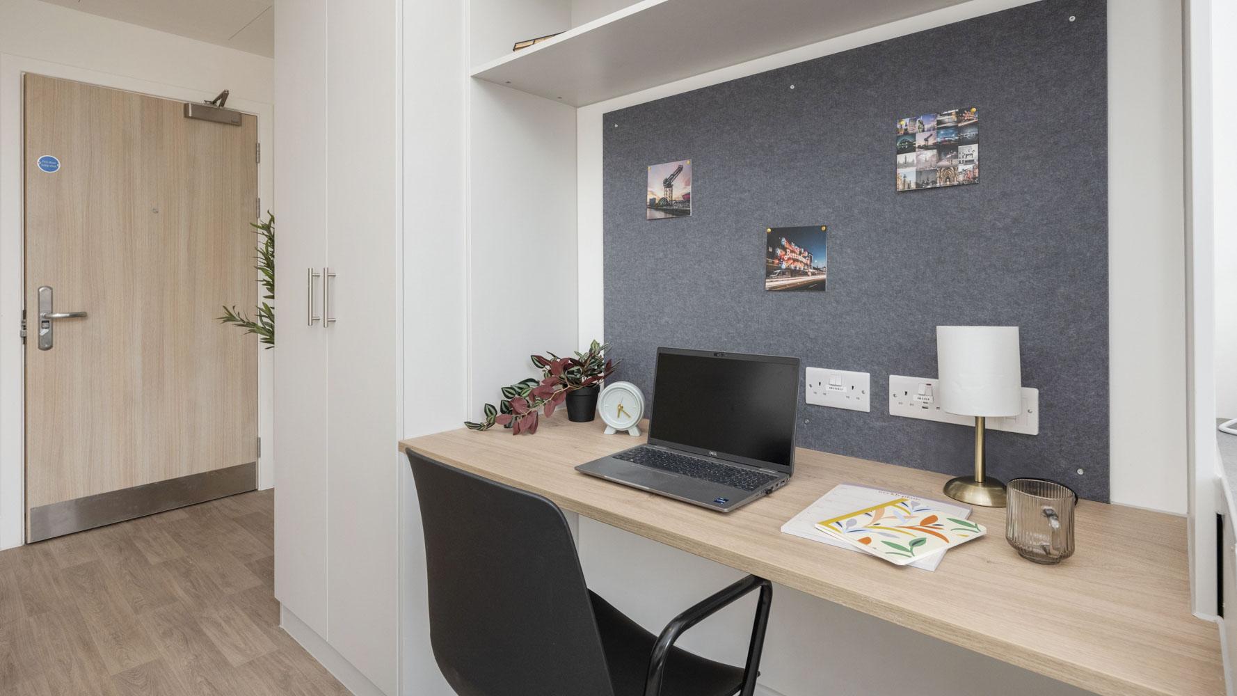 Premium Studio - 7