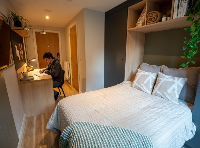 Classic Ensuite - Fusion Students Nottingham - Gallery - 2