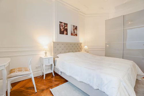 Spacious loft - great view!