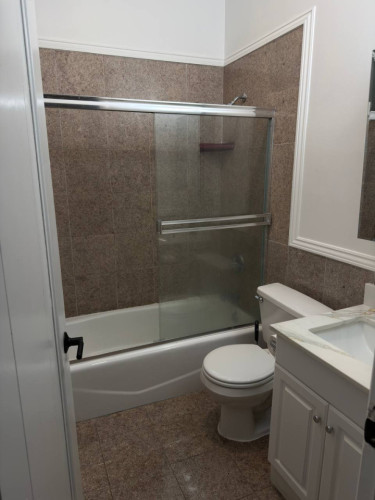 Modern Homey Coliving with Creative Community in Mission Dolores