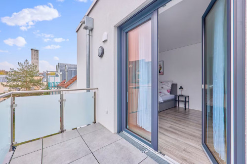 Only 9 min walk to city center | Balcony | Netflix