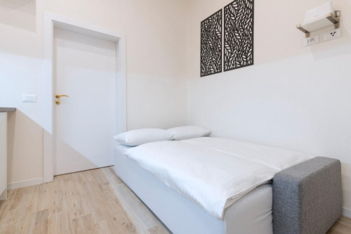 Neat 1-bedroom apartment in Smíchov  - Gallery -  5