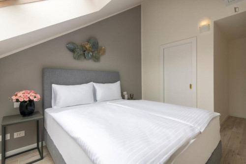 Dashing 2-bedroom apartment in Smíchov