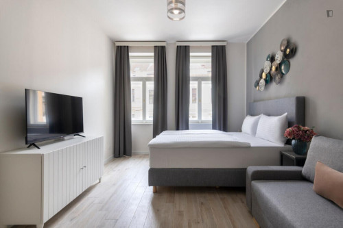 Charismatic 1-bedroom apartment in Smíchov  - Gallery -  5
