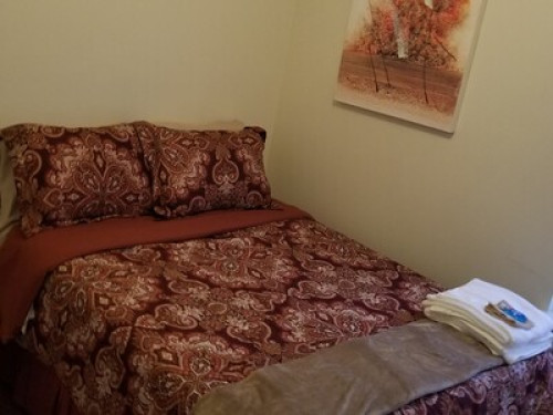 Comfy bedrooms 20-30 mins to NYC - Gallery - 12