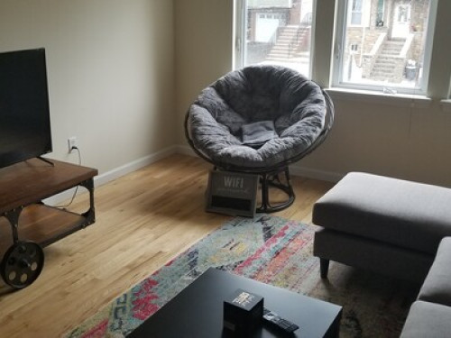 Comfy bedrooms 20-30 mins to NYC  - Gallery -  5