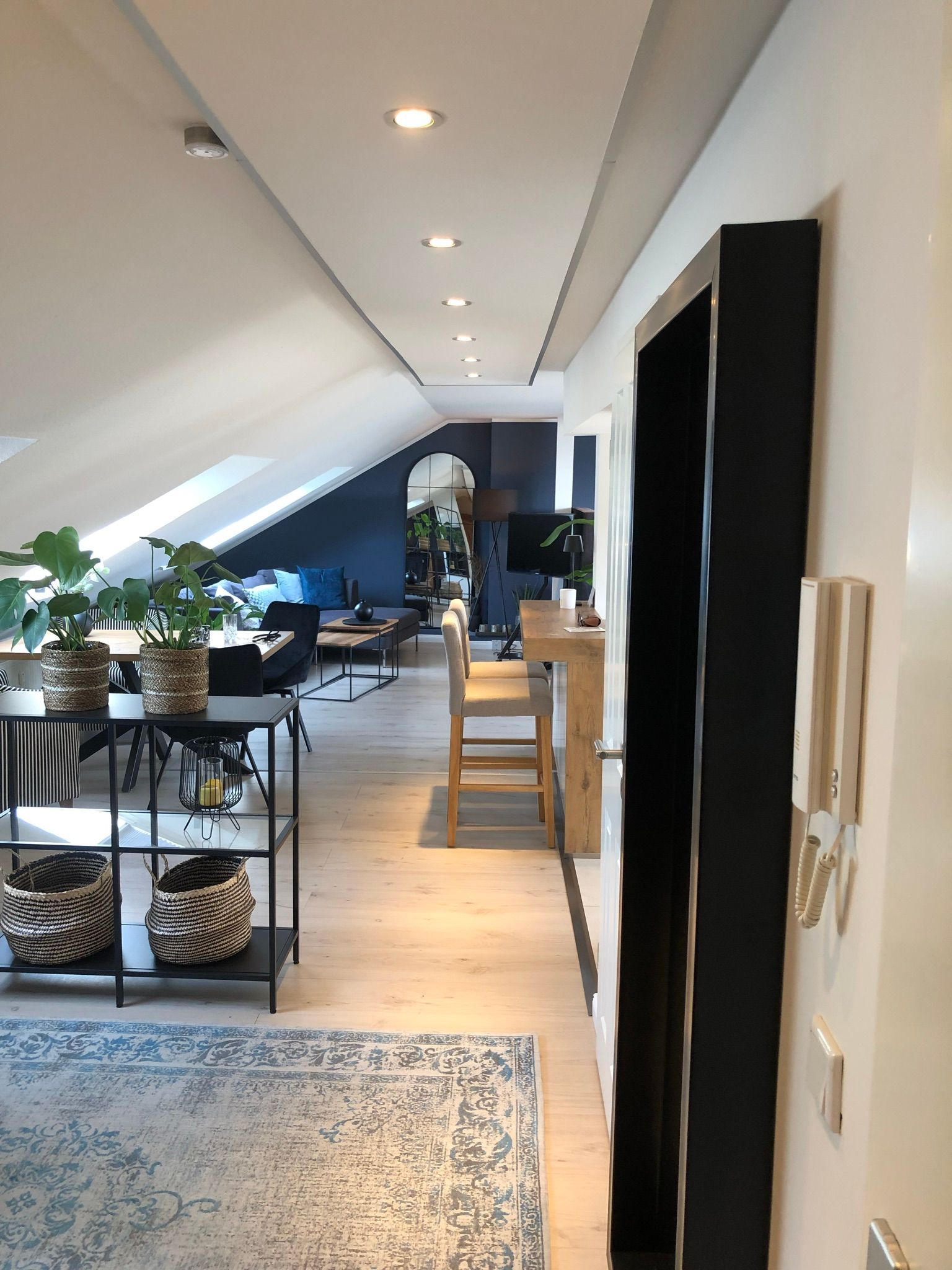  Exclusive Top Floor Flat On 58 Square Metres Of Living Space With Loft Charm And Terrace In The Hear  -  Exclusive top floor flat on 58 square metres of living space with loft charm and terrace in the heart yet quiet location of Krefeld-Fischeln  - Gallery -  13