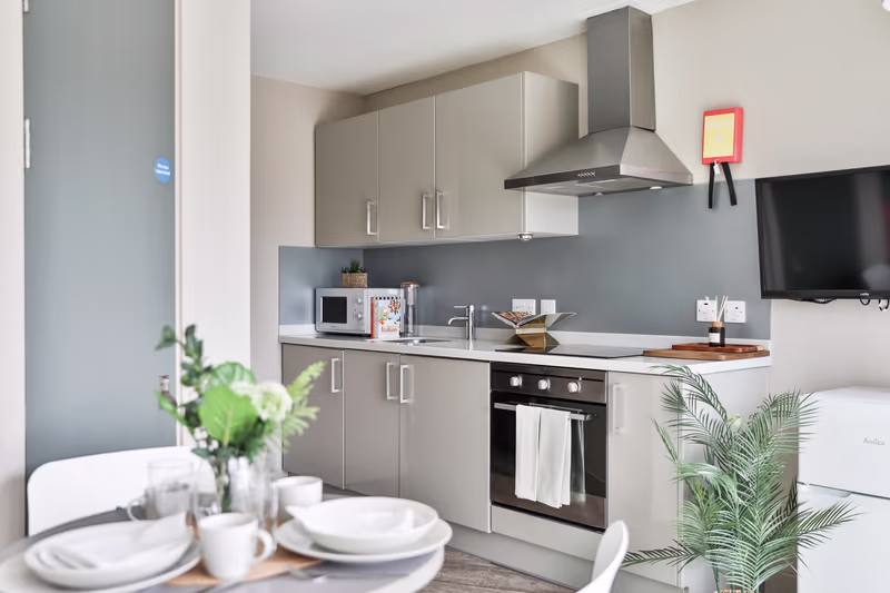  Classic 2 Bed Apartment  -  Pennine House  - Gallery -  4