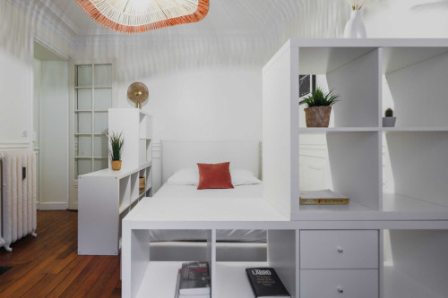 Charming apartment with balcony -2BR-4P- Madeleine