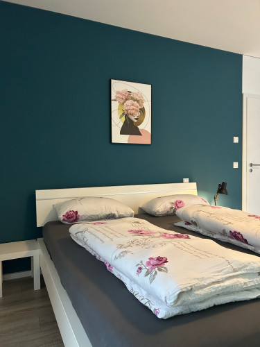 Only 9 min walk to city center | Balcony | Netflix