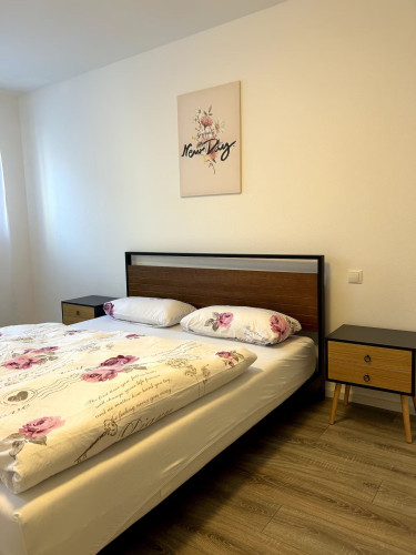Only 9 min walk to the city center | Balcony | Netflix