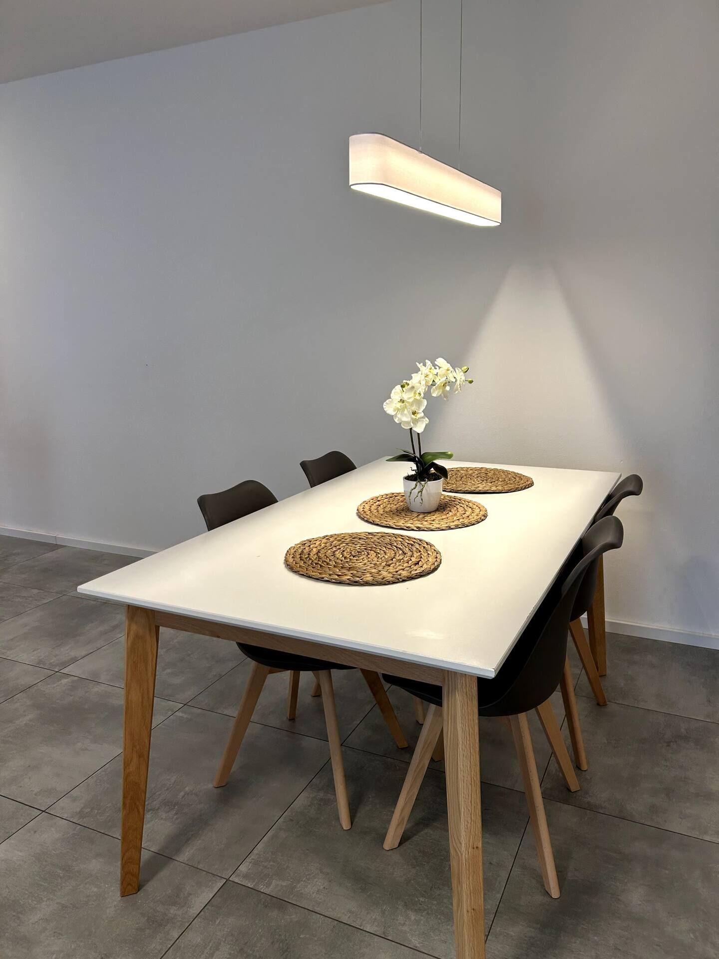  Only 9 Min Walk To The City Center | Balcony | Netflix  -  Only 9 min walk to the city center | Balcony | Netflix  - Gallery -  2