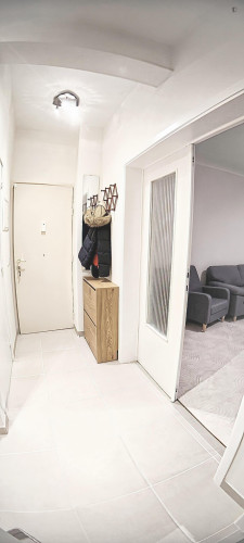 Exclusive 3 Bedroom Apartment close to Mouterij Train Station