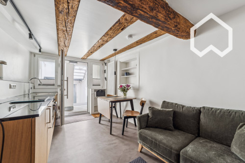 Historic Living in Constance City - Gallery - 11