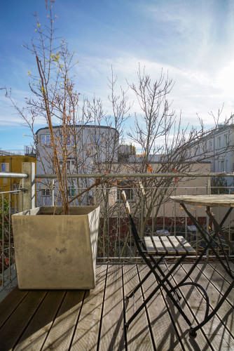 A beautifully freshly restored historic apartment with a modern, personal touch - Gallery - 4