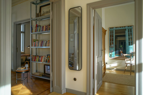 A beautifully freshly restored historic apartment with a modern, personal touch - Gallery - 6
