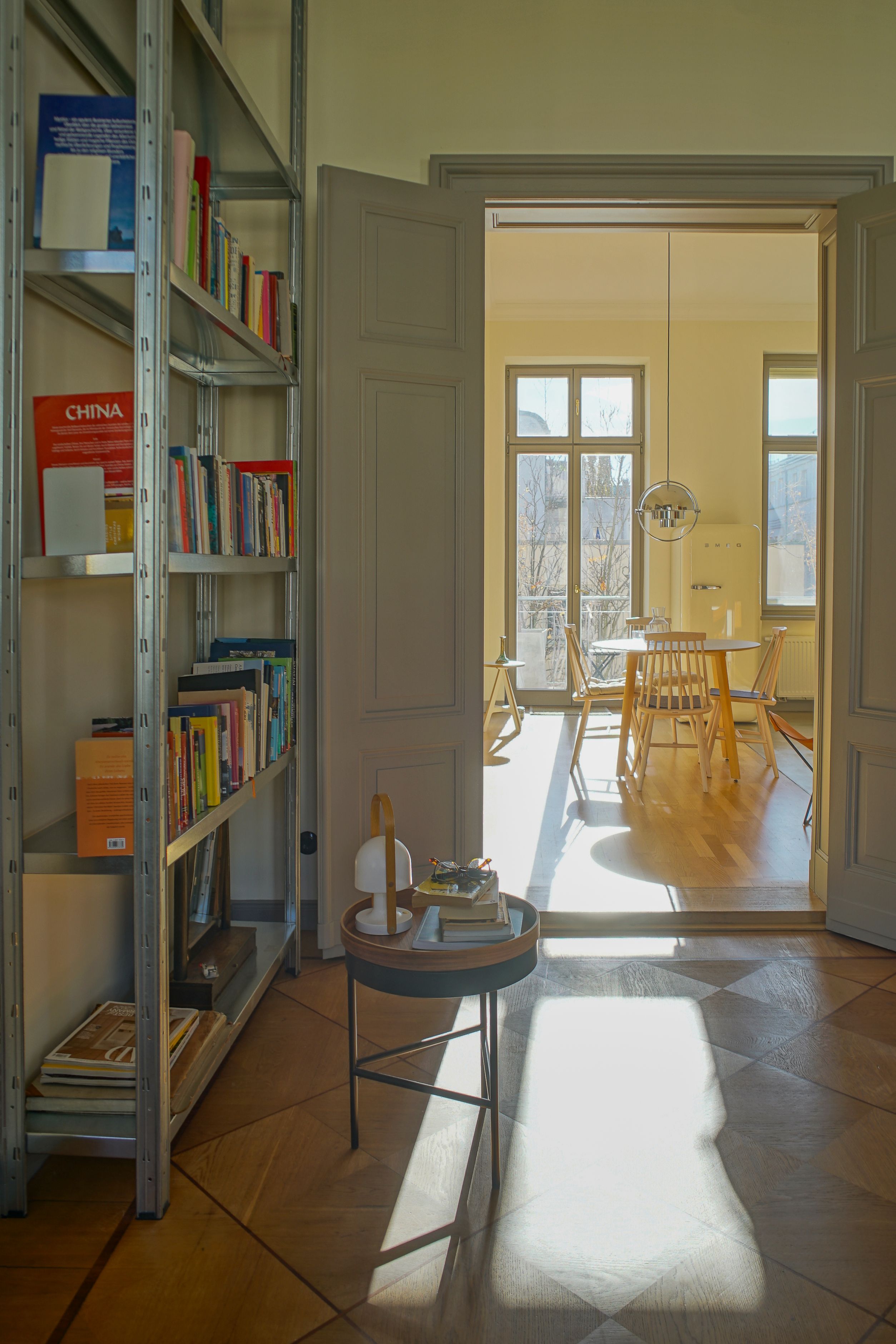 A Beautifully Freshly Restored Historic Apartment With A Modern, Personal Touch - 13