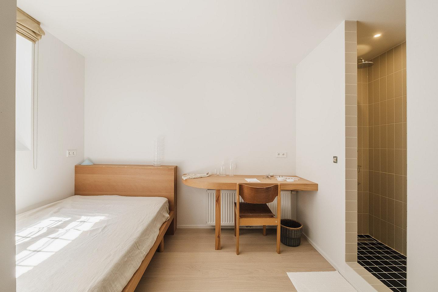 Standard Room With Private Bathroom - 13