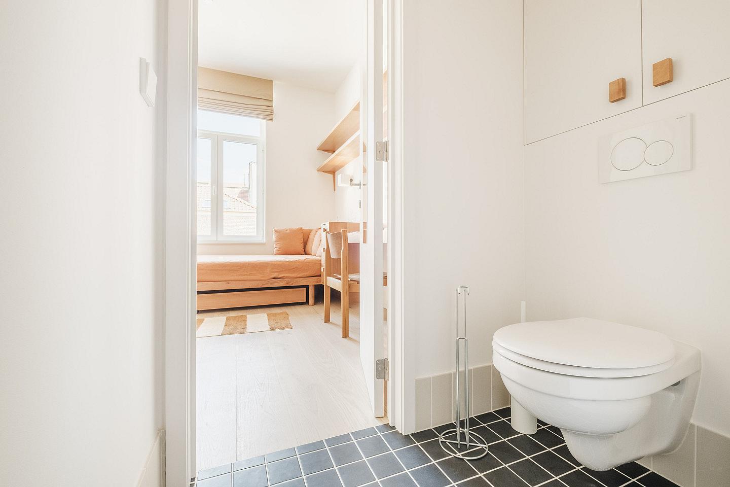 Standard+ Room With Private Bathroom And Toilet - 20