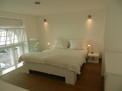 Exclusive, high-quality furnished 1.5-room gallery flat in Munich-Maxvorstadt