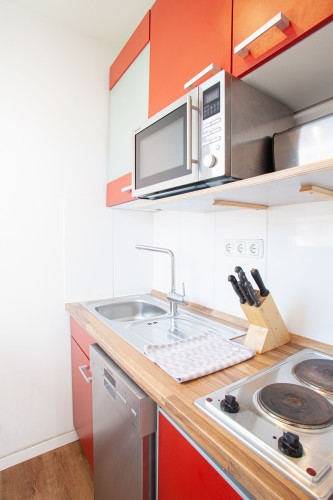 Quiet, bright apartment in quiet area in the south of the city of Munich