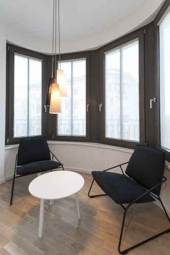 Cosy apartment with charming bay close to Friedrichstraße