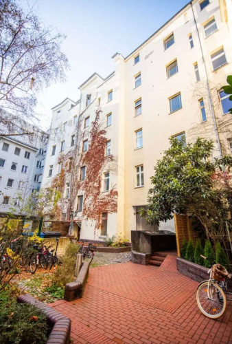 Newly built 2 room flat Moabit