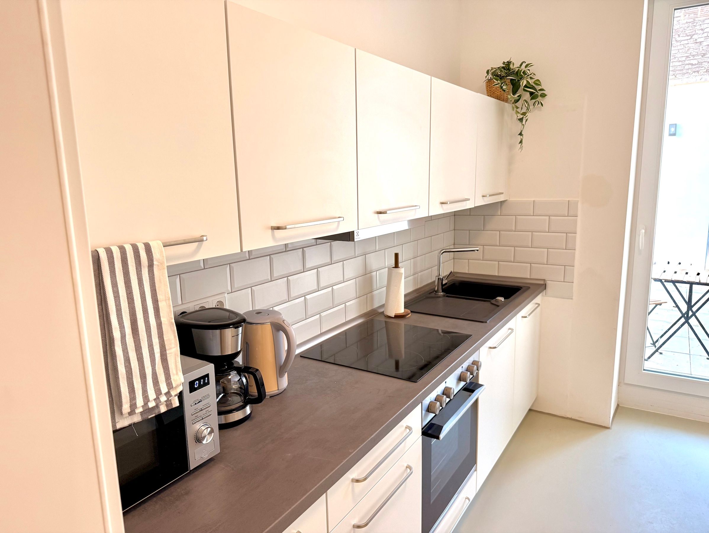 Quiet And Spacious Home - 3
