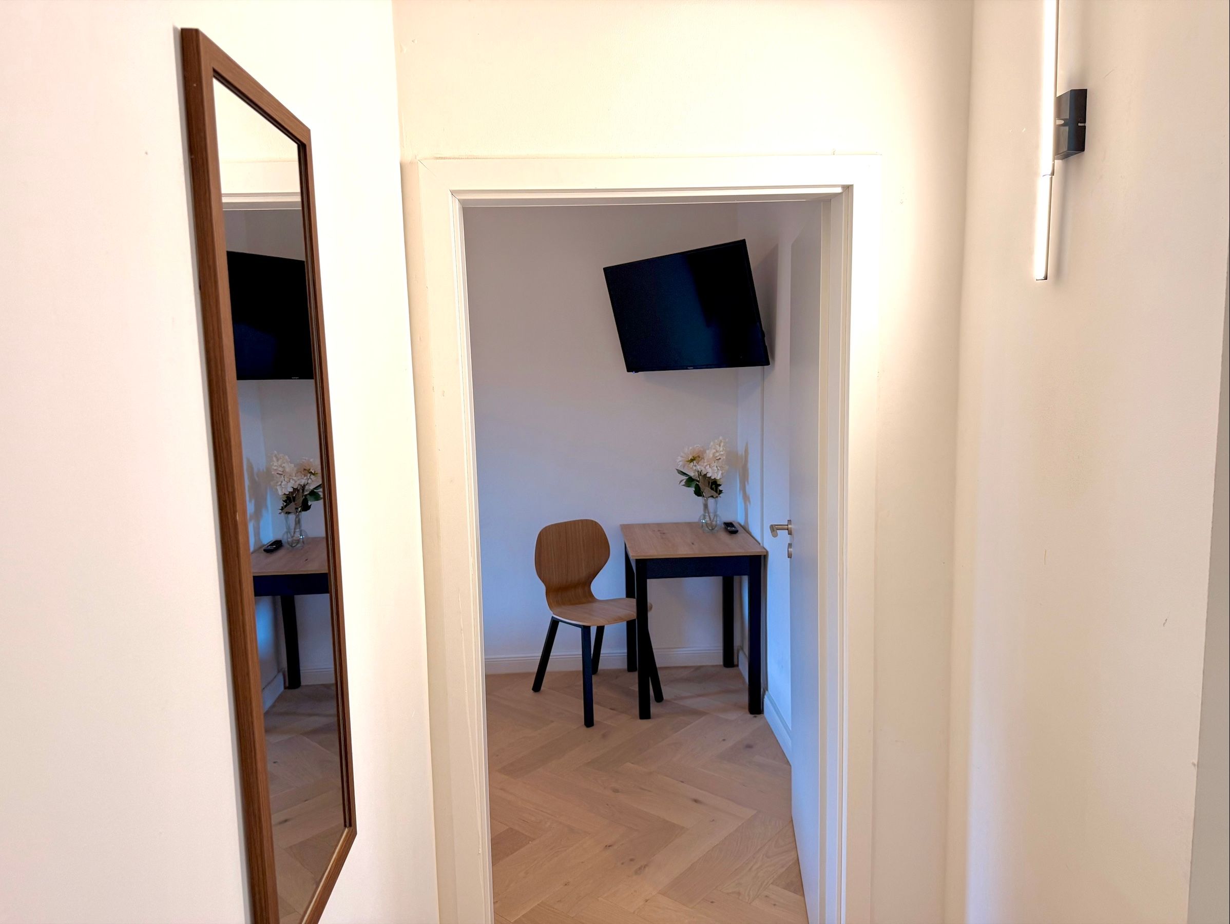 Quiet And Spacious Home - 5