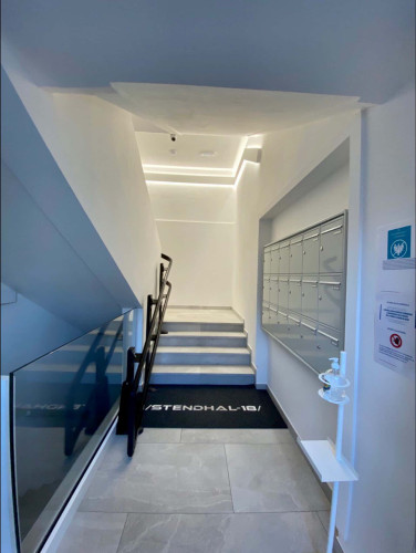 Monolocale Via Stendhal