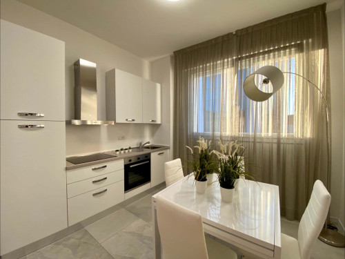 Monolocale Via Stendhal