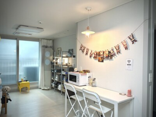 Women-Only Cozy Homestay in Hongdae