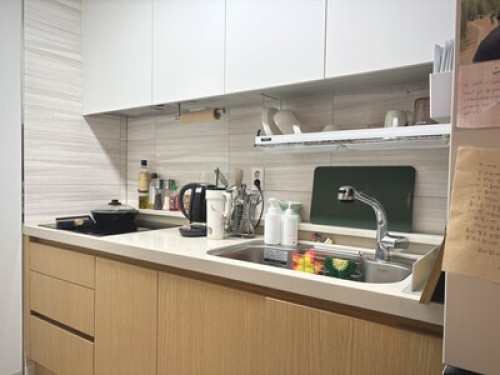 Women-Only Cozy Homestay in Hongdae