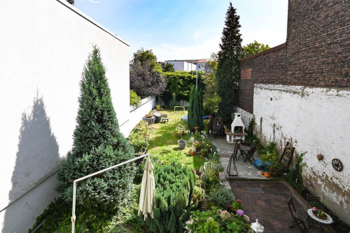 Cozy, bright suite in Duisburg- Dellviertel