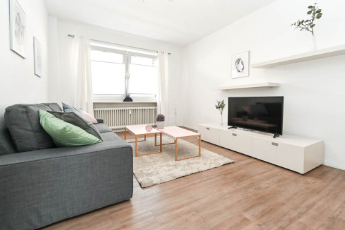 Cozy, bright suite in Duisburg- Dellviertel