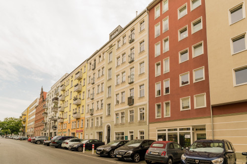 Studio Apartment with private patio in Friedrichshain Berlin