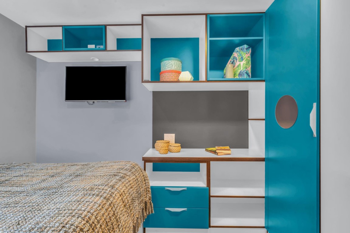 1 Bed/1 Bath - 267 - 3