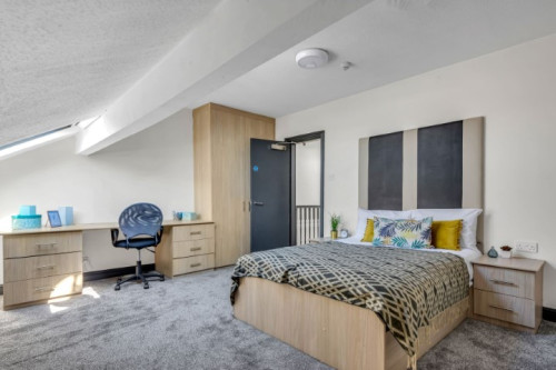 7 The Village Street