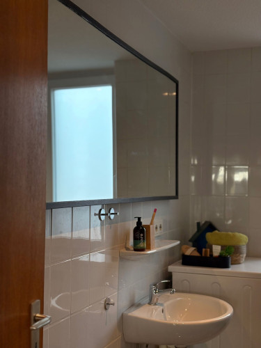 Fully furnished designer sunlit apartment · 2.5 rooms · 77 m² · large south-facing balcony