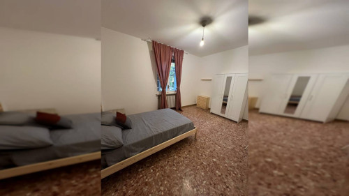 Room in a shared 3-bedroom apartment for rent in Castel Maggiore
