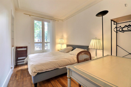 Excellent 1-bedroom apartment in Auteuil