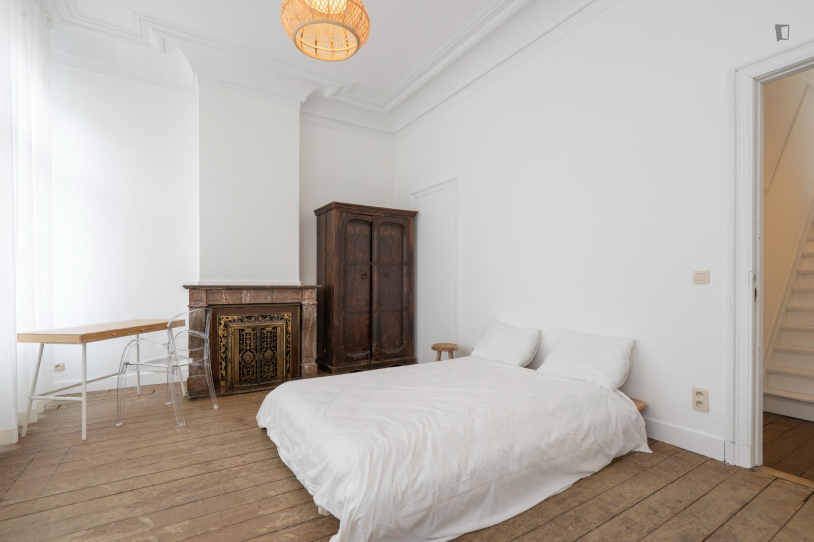 Big Double Bedroom In Brederode - 1