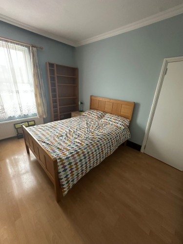 16 Elizabeth RD - Rooms