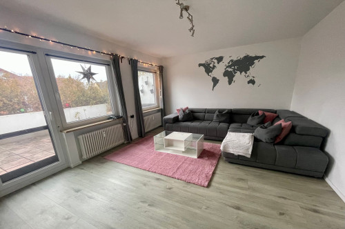 Spacious penthouse in München