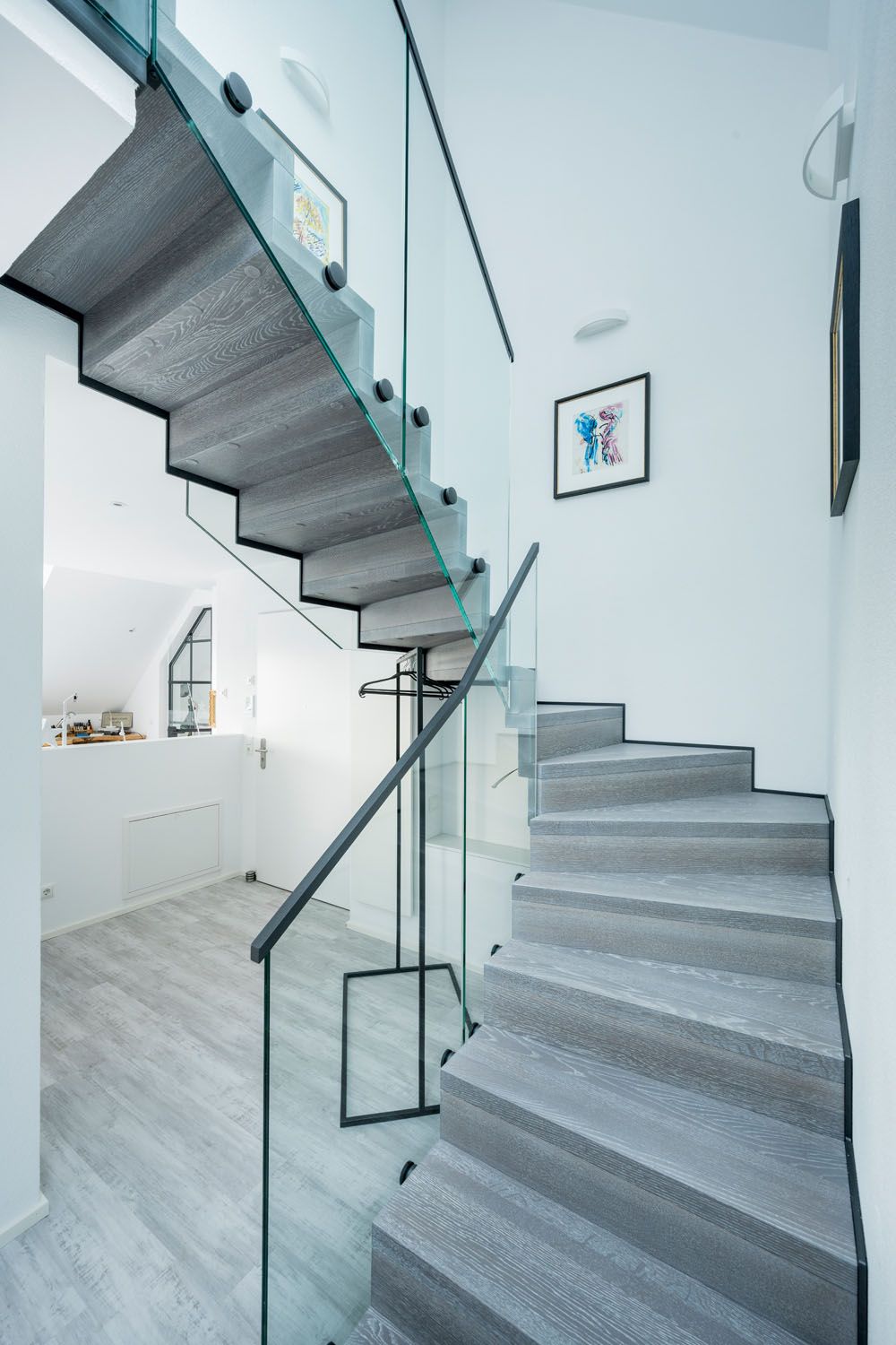 Modern Maisonette With Large Terrace Near Lake Constance – Ideal For Business Professionals - 16