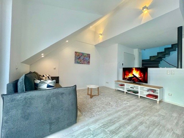 Modern Maisonette With Large Terrace Near Lake Constance – Ideal For Business Professionals - 4