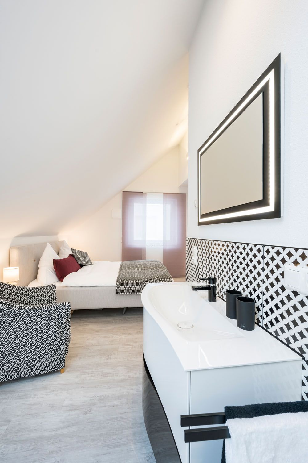 Modern Maisonette With Large Terrace Near Lake Constance – Ideal For Business Professionals - 24