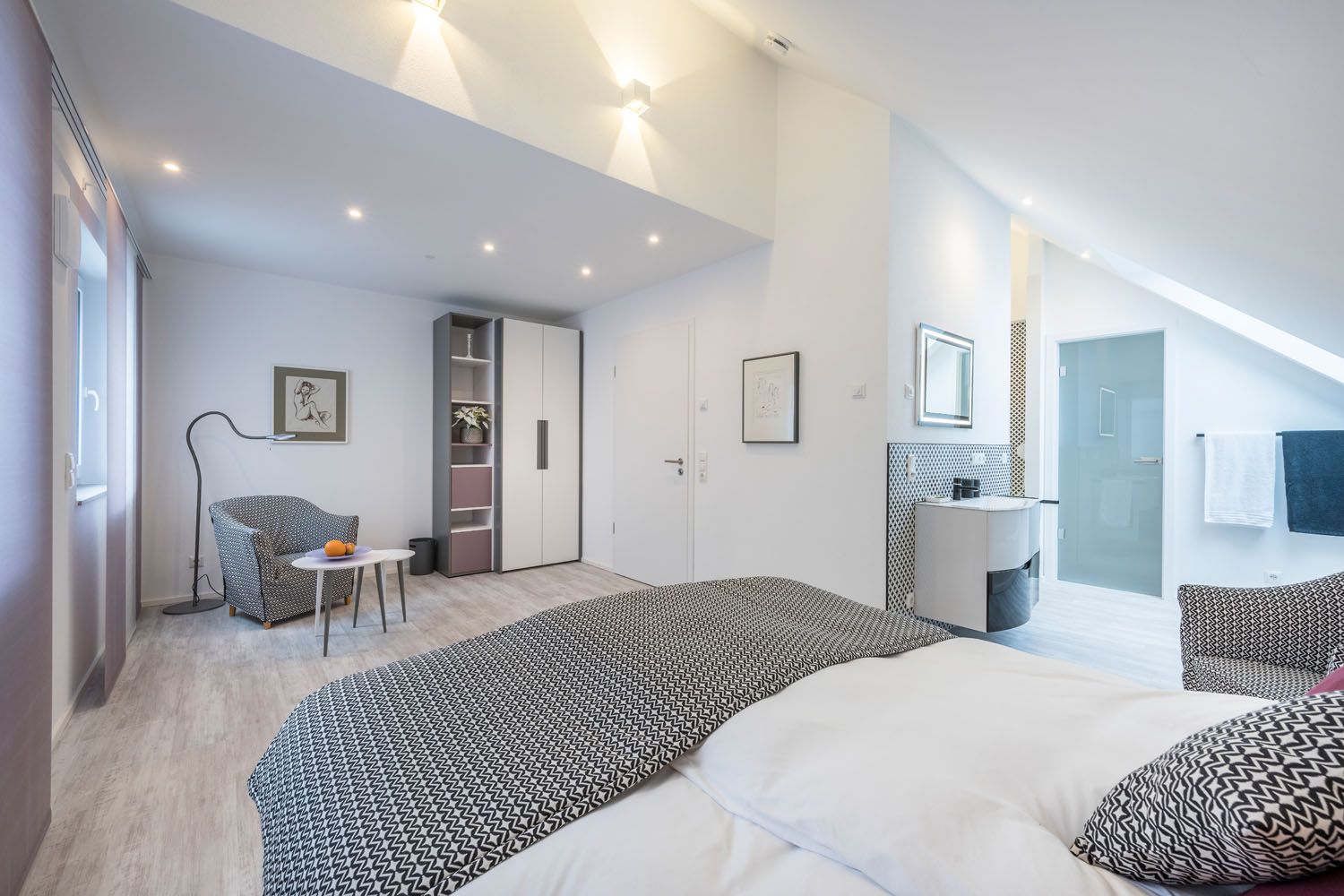 Modern Maisonette With Large Terrace Near Lake Constance – Ideal For Business Professionals - 21