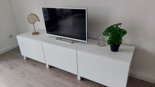 Stylish, fully furnished apartment – first occupancy after renovation