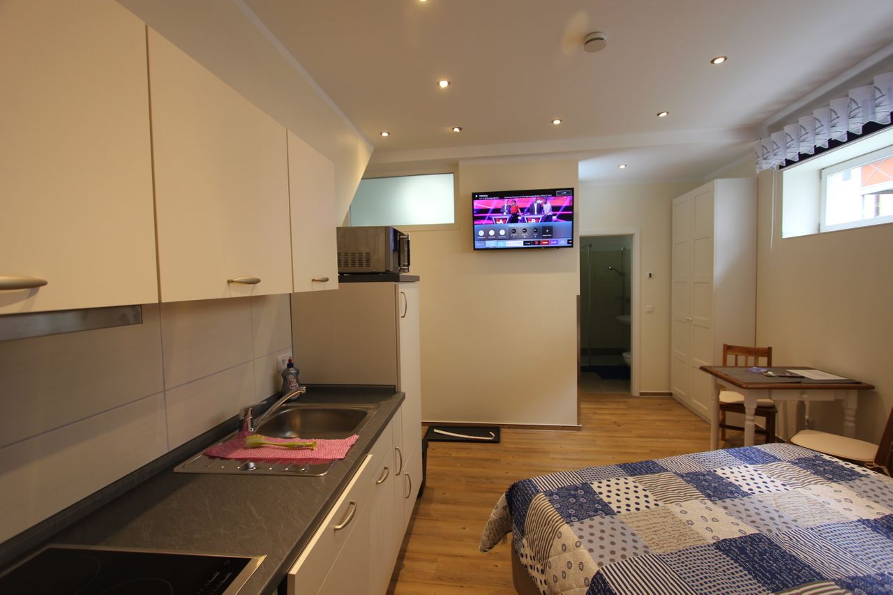 Neat and awesome home in Rostock